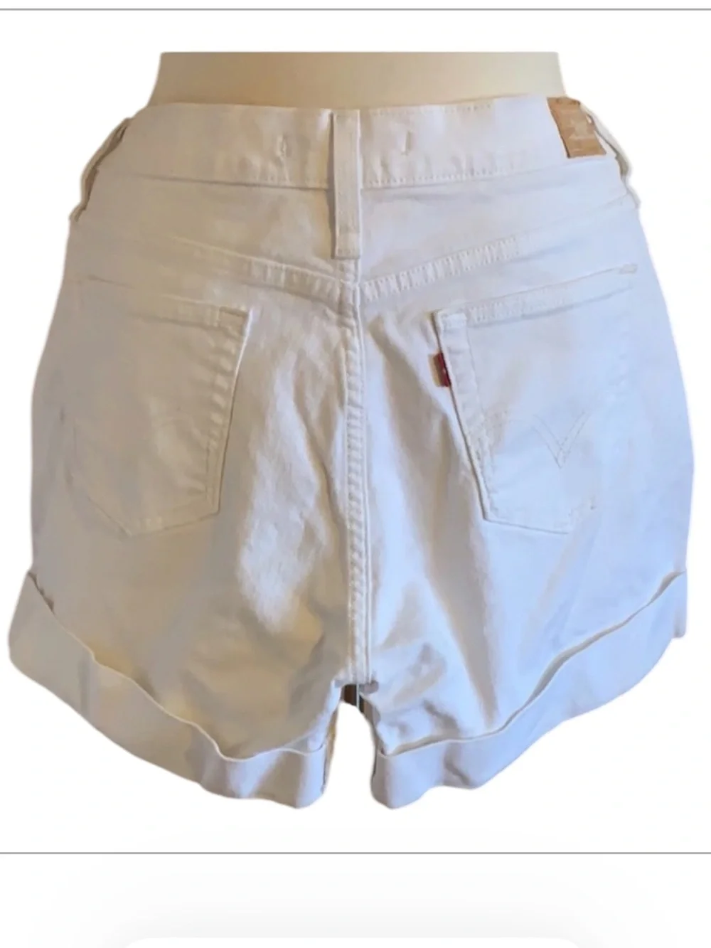 Levi’s 515 White Denim Cuffed Shorts Excellent Condition High Rise Sz 14